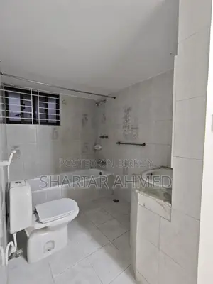 2600 Sqft 3 Bed Un-Furnished Apartment For Rent In Gulshan 2