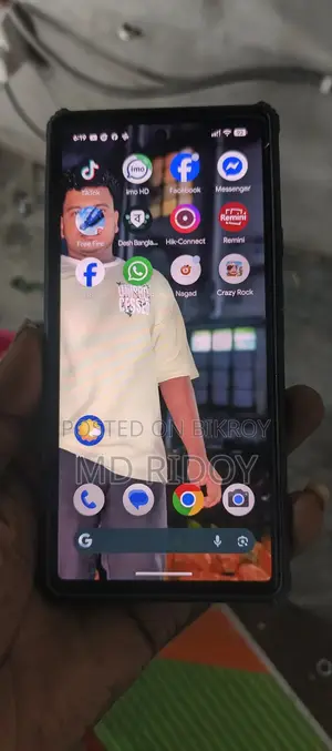 Google Pixel 6 . (Used)
