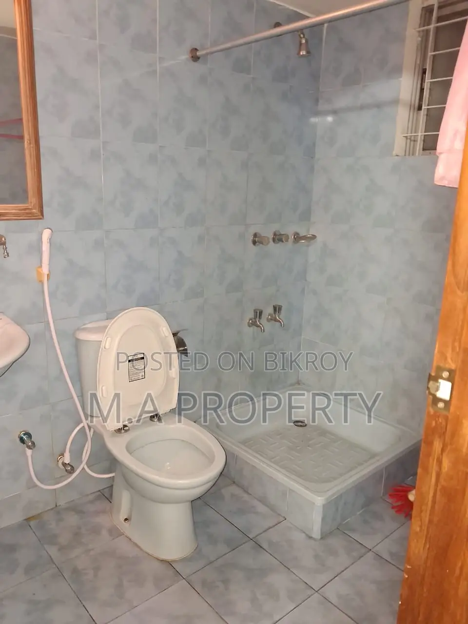 FULLY FURNISHED FLAT RENT IN GULSHAN NORTH