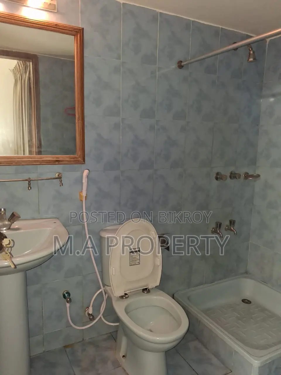 FULLY FURNISHED FLAT RENT IN GULSHAN NORTH