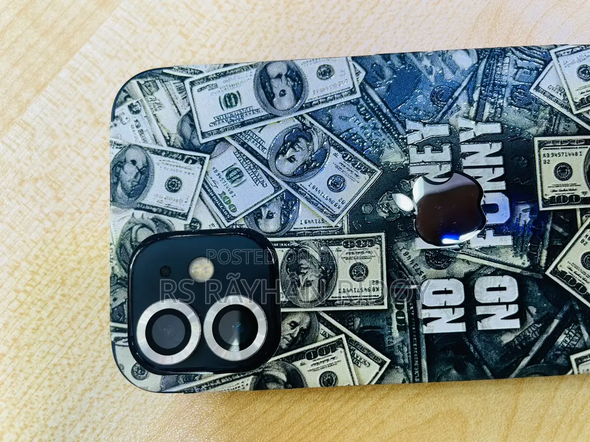 Apple iPhone 12 (Used)