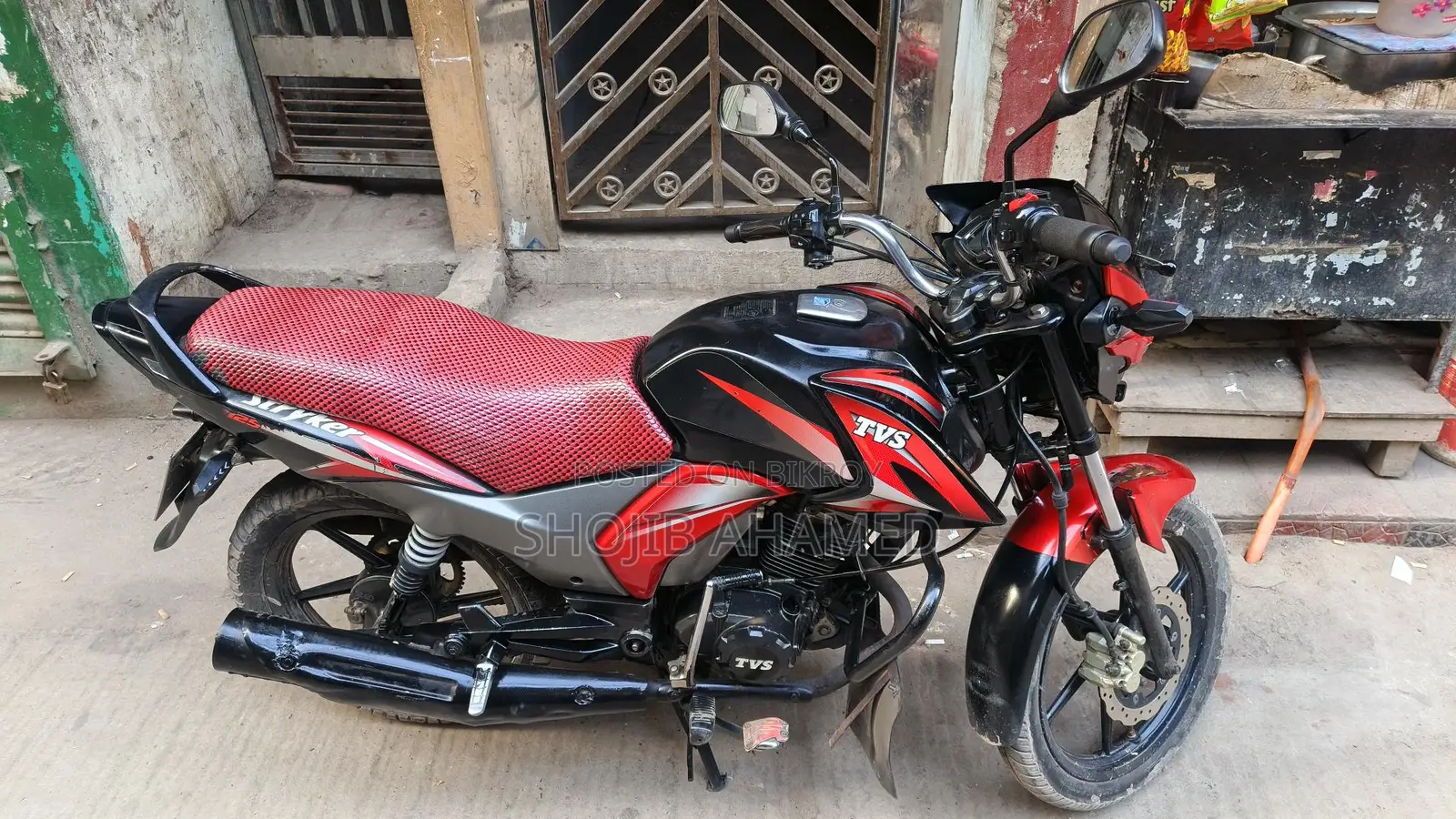 TVS Stryker . 2019