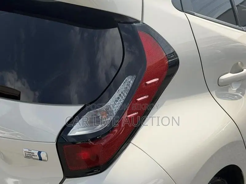 Toyota Aqua Hybrid G 2022