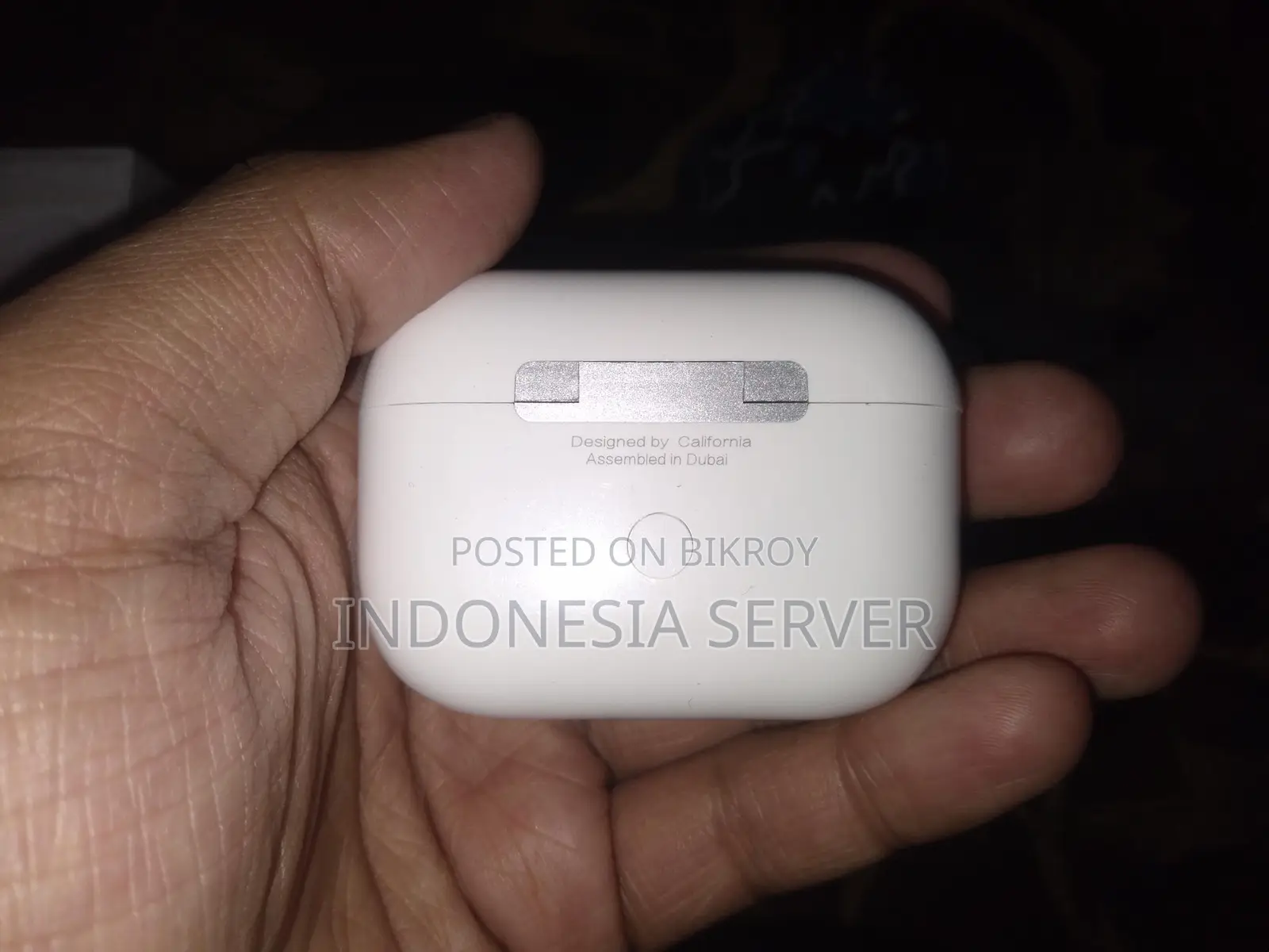 Apple AirPods Pro 2nd Gen Dubai Master Copy with 1 Stylish Cover Free
