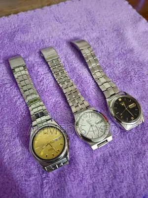 Seiko 5 Premium