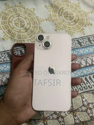 Apple iPhone 13 (Used)