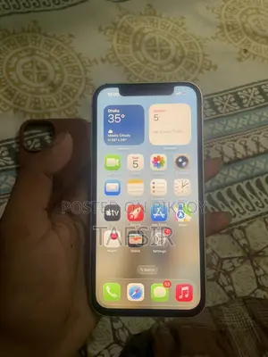 Apple iPhone 13 (Used)