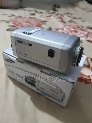 Samsung SCB-1000 Day-Night CCTV Camera