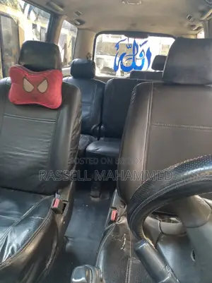 Toyota Noah 2002