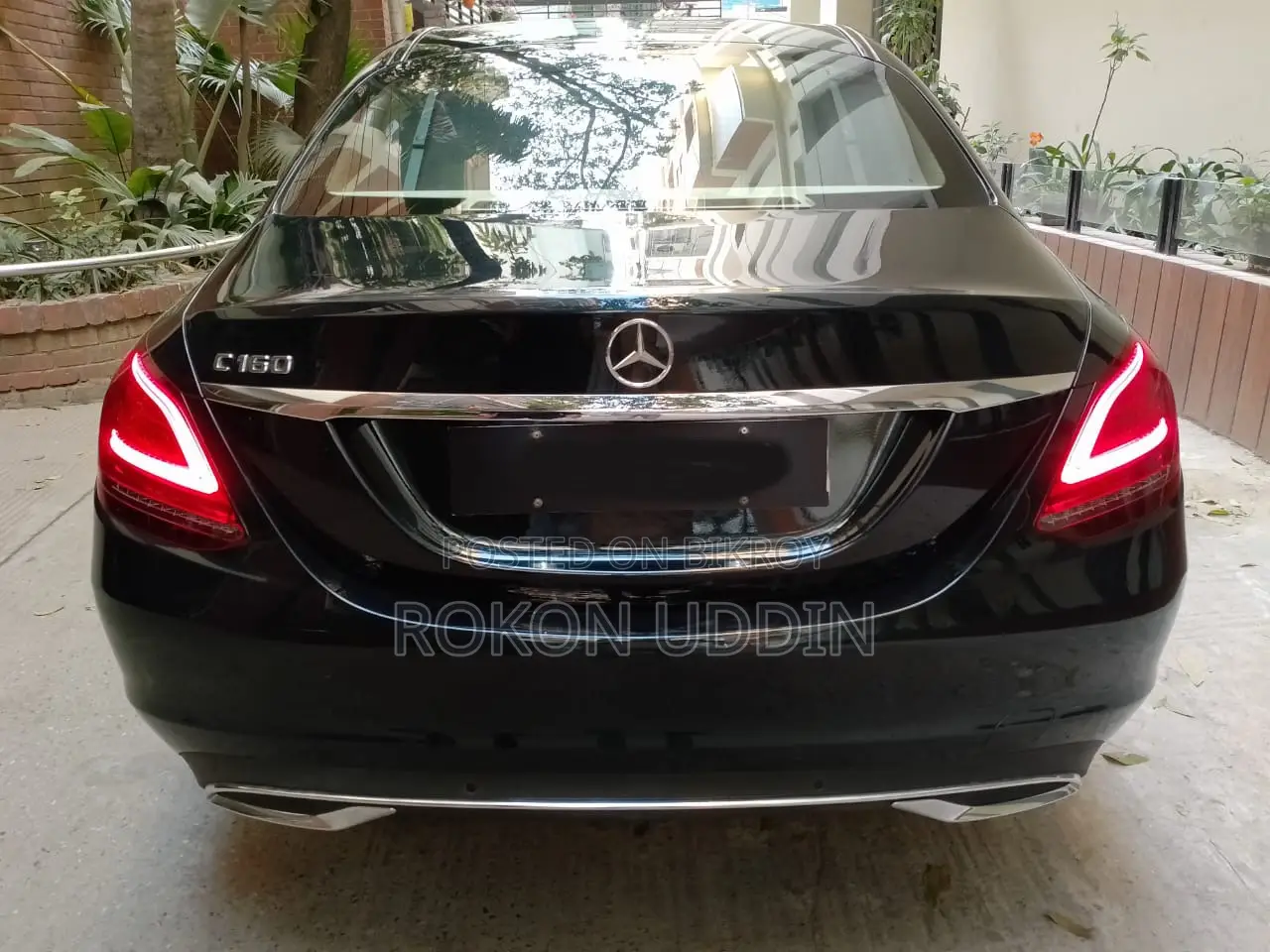 Mercedes-Benz C-Class . 2018