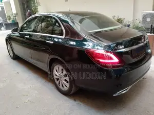Mercedes-Benz C-Class . 2018