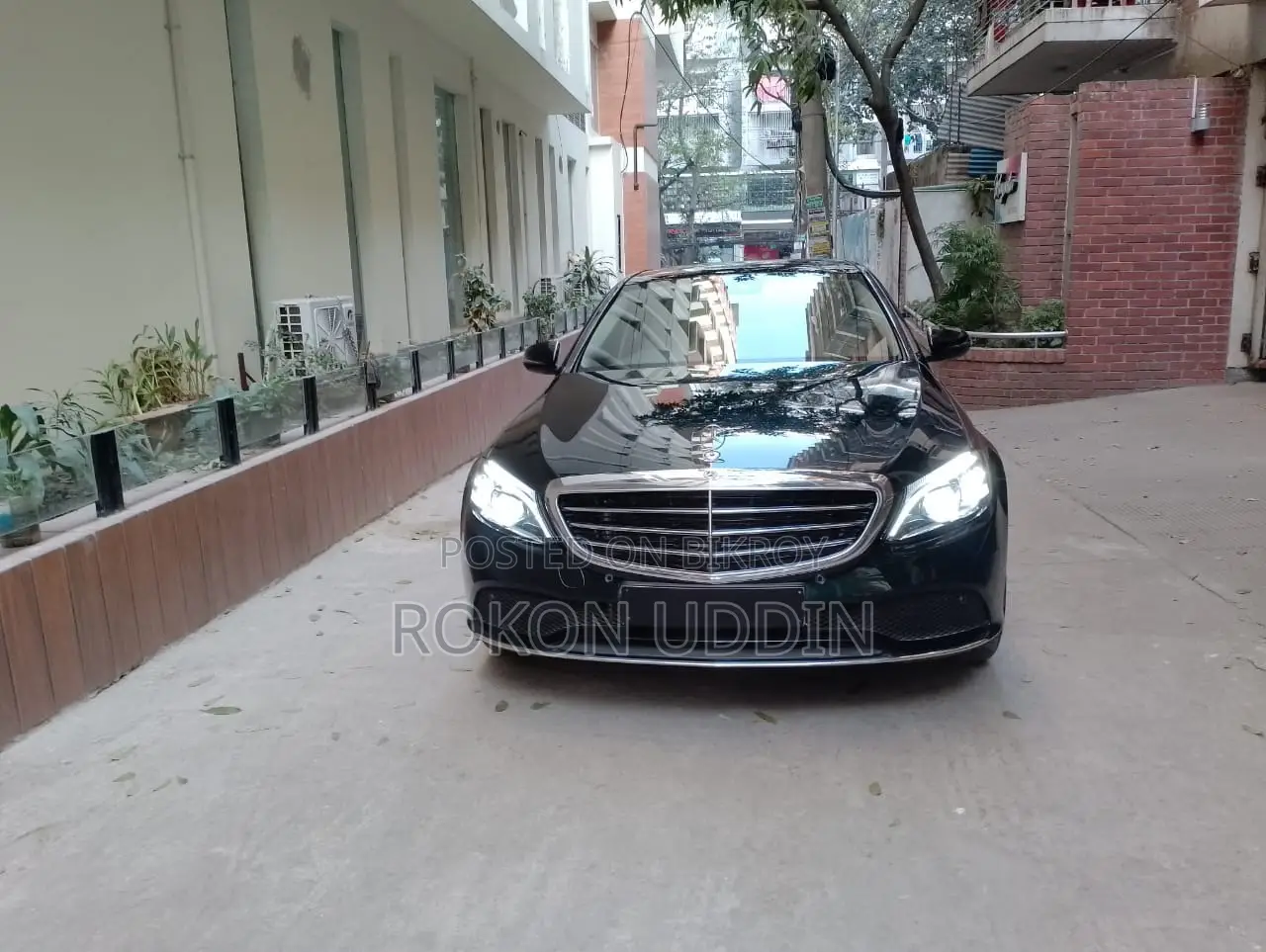 Mercedes-Benz C-Class . 2018