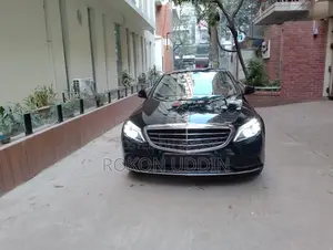 Mercedes-Benz C-Class . 2018