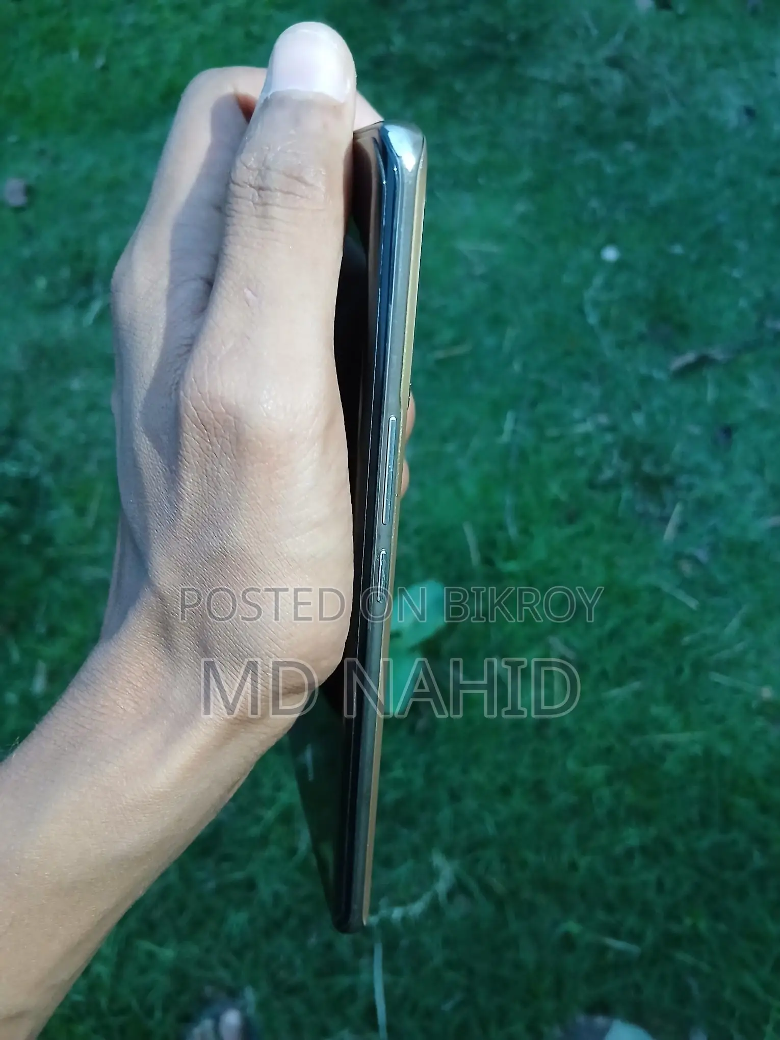 Vivo V23 Pro 128 GB (Used)