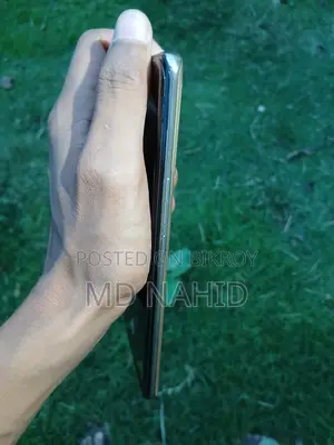 Vivo V23 Pro 128 GB (Used)