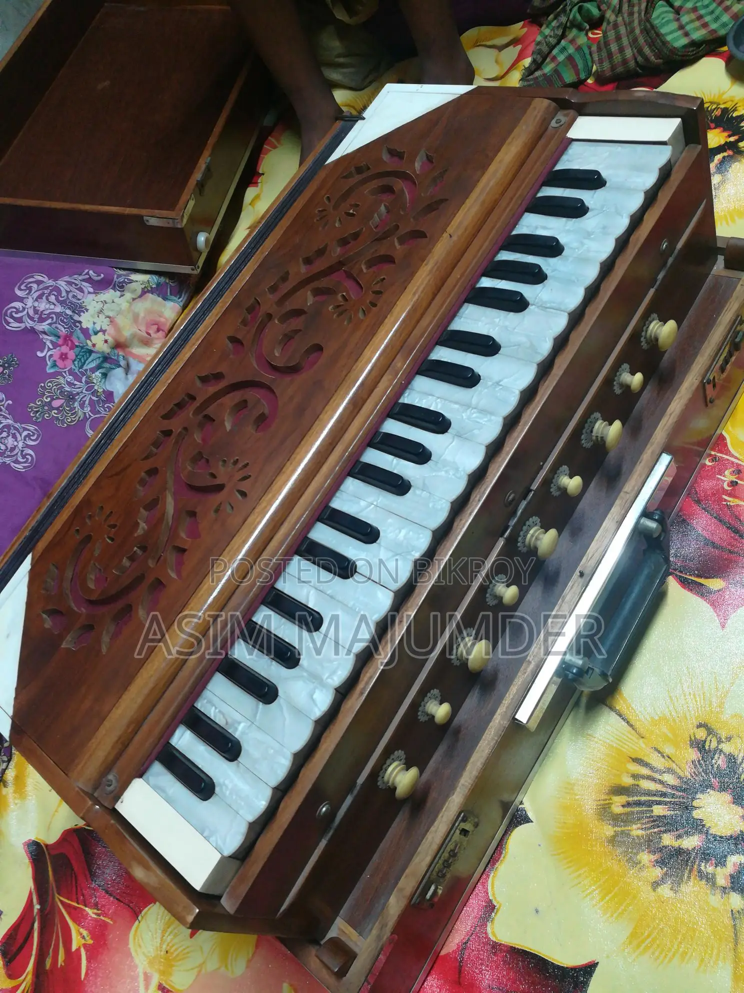 42-Key Box German Jubilate Reed Harmonium