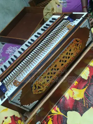 42-Key Box German Jubilate Reed Harmonium