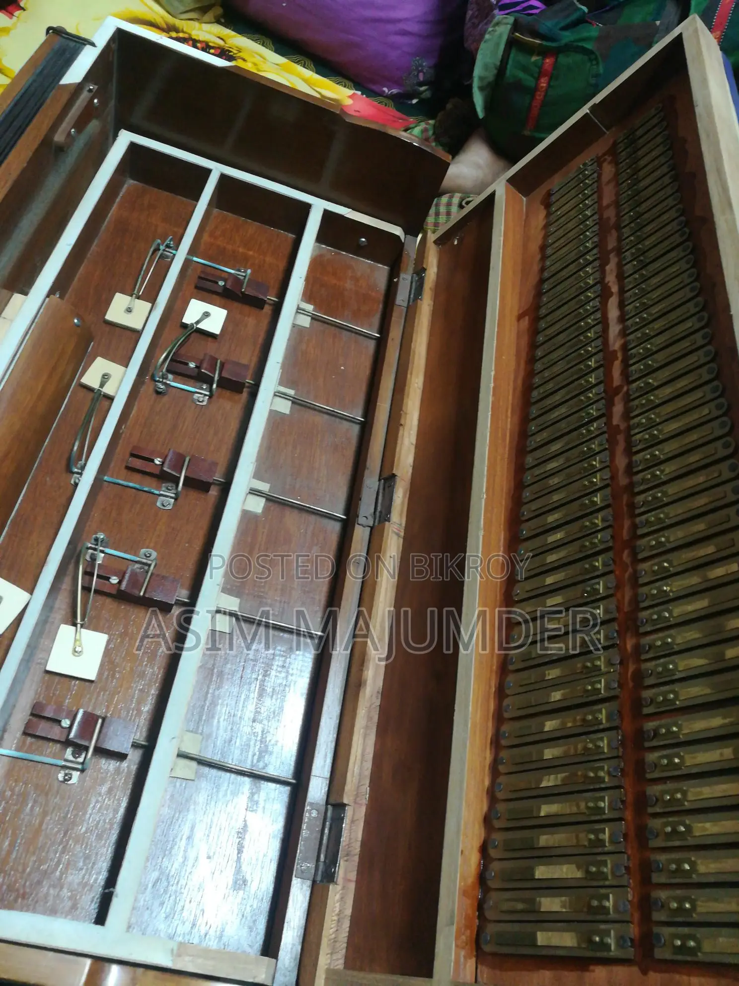 42-Key Box German Jubilate Reed Harmonium