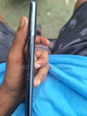 Samsung Galaxy S21 (Used)