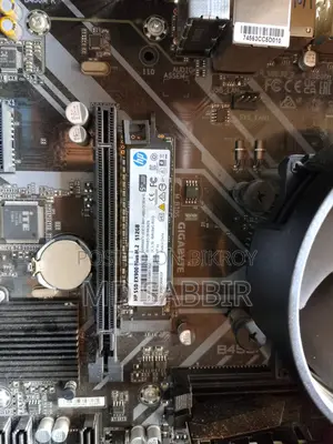Desktop computer