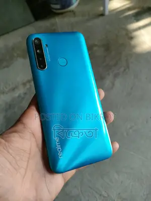 Realme 5i 4/64 (Used)