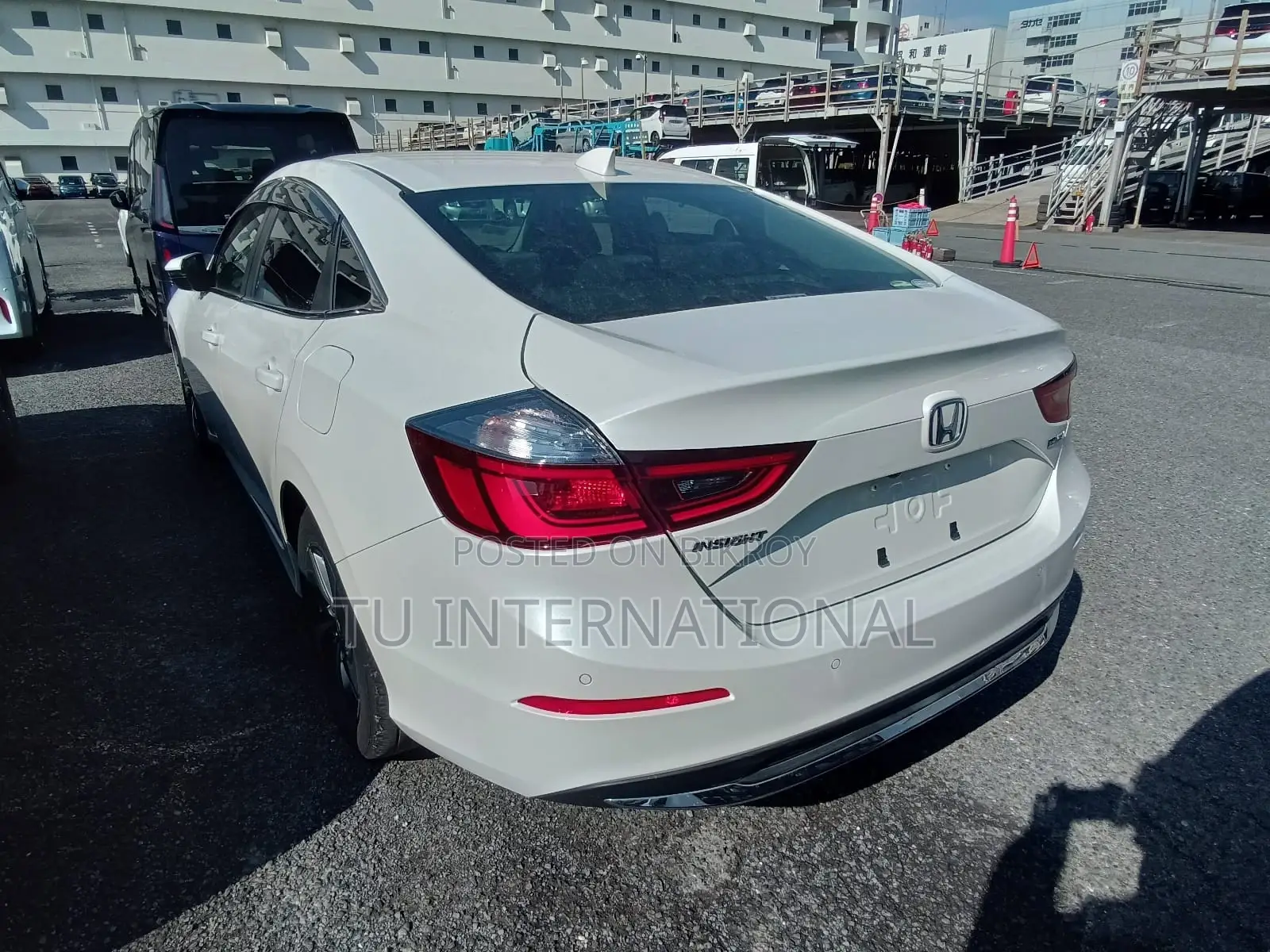 Honda Insight HYBRID PUSH LX PKG 2021