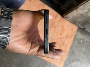 Realme 15t (Used)