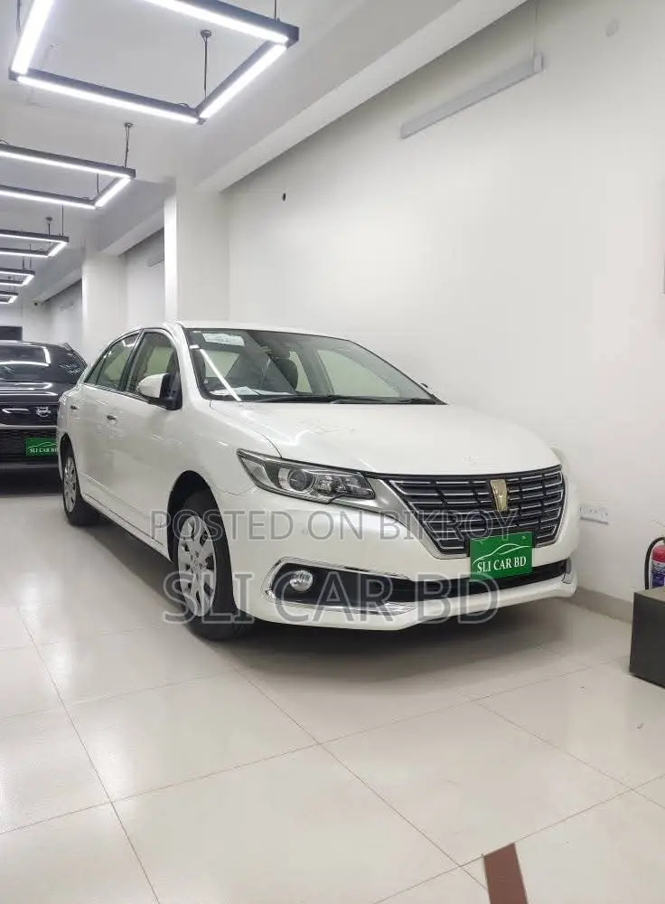 Toyota Premio 14k KM 2020