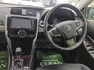 Toyota Premio 14k KM 2020