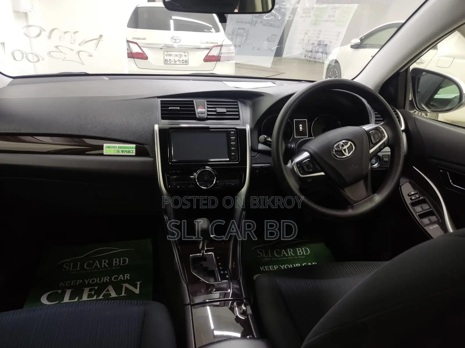 Toyota Premio 14k KM 2020