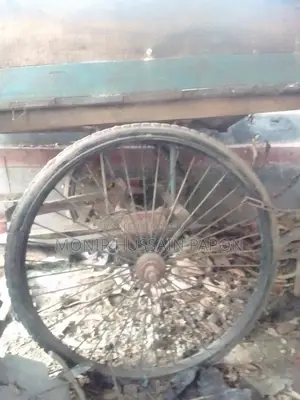 ভ্যানগাড়ি