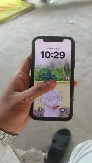 Apple iPhone XS (Used)