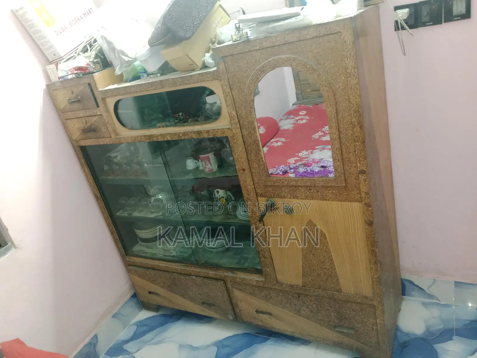 Showcase For Sell