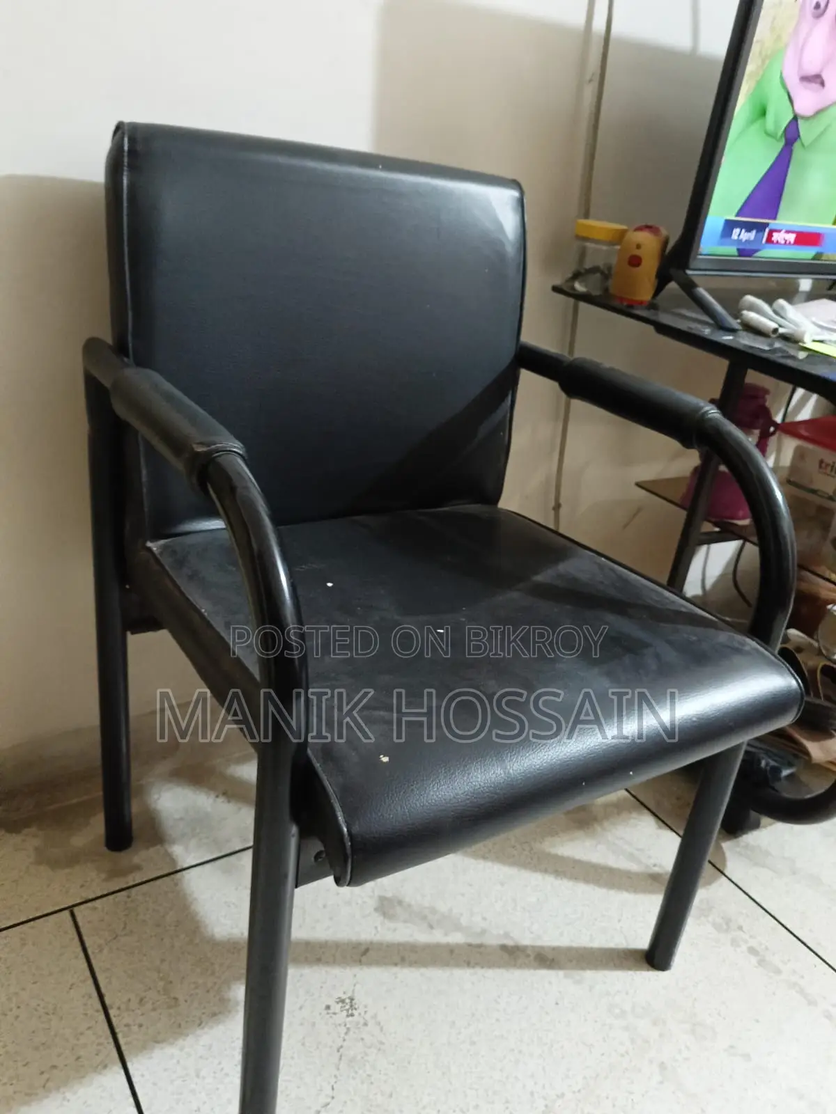 Chelsea - Otobi Visitor Chair P006