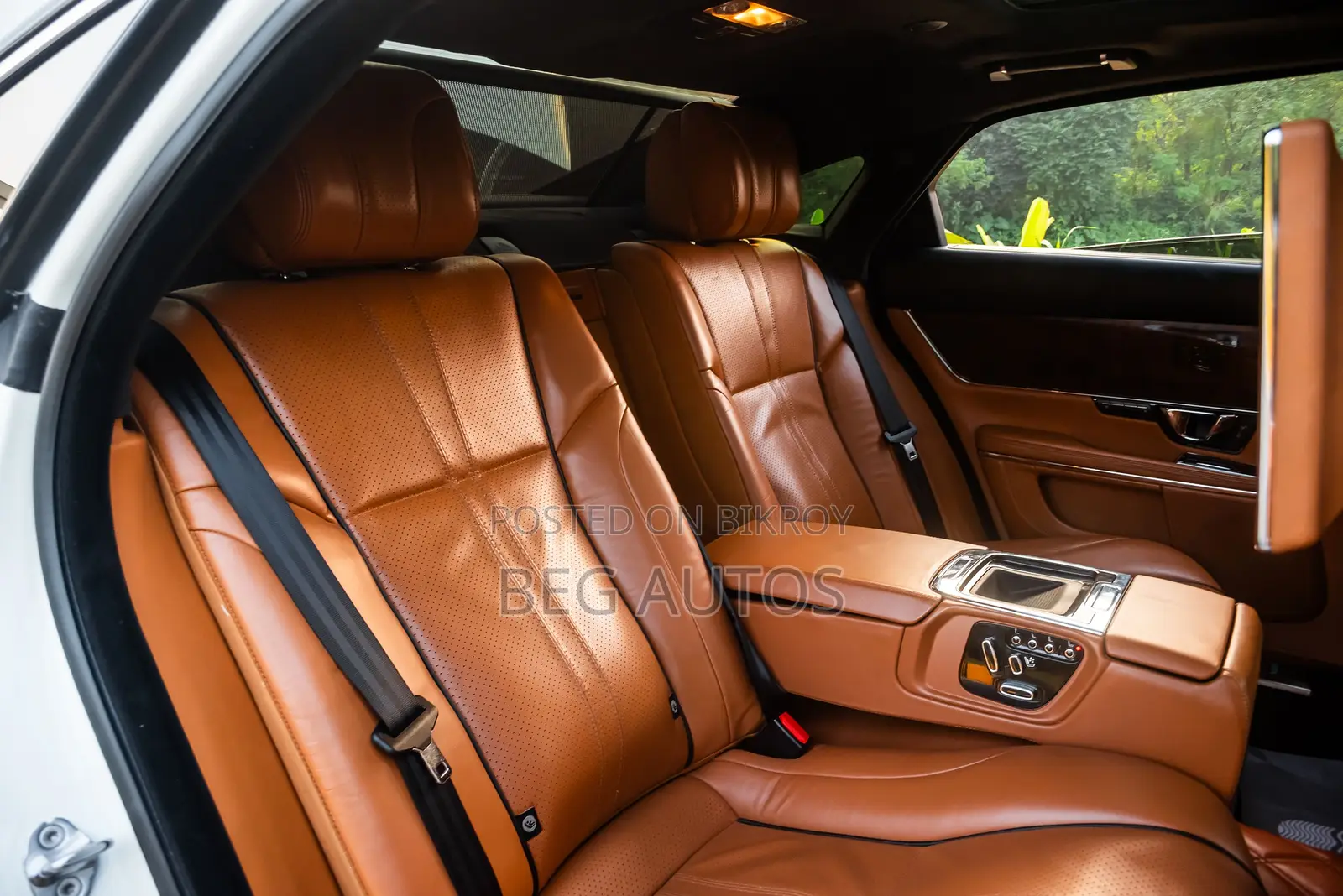 Jaguar XJ -L 2014
