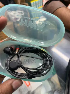 হেডফোন