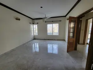 office space for Ren Gulshan