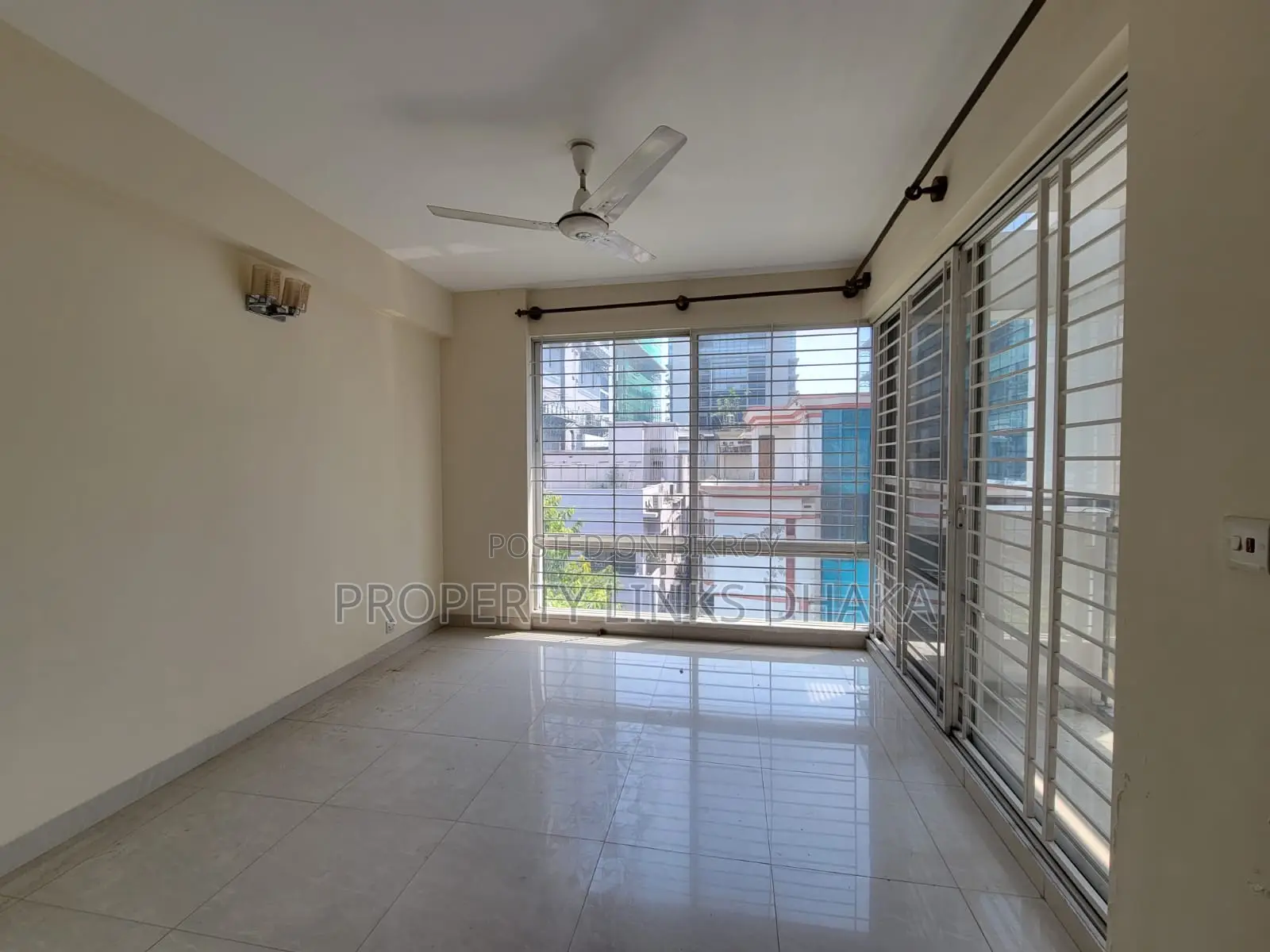 office space for Ren Gulshan