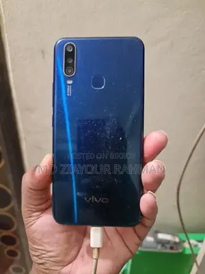 Vivo Y15 . (Used)