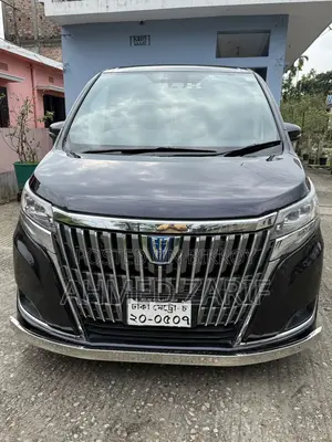 Toyota Esquire GI Premium 2017