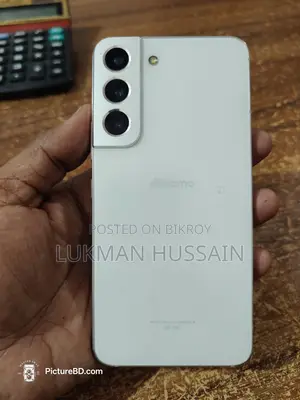 Samsung Galaxy S22 (Used)