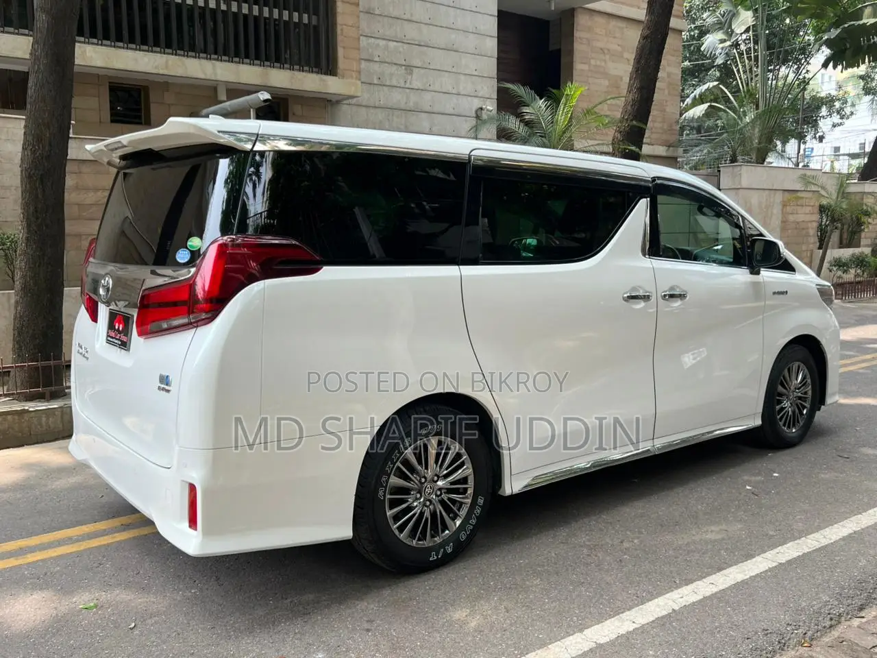 Toyota Alphard Hybrid(Push Start) 2019
