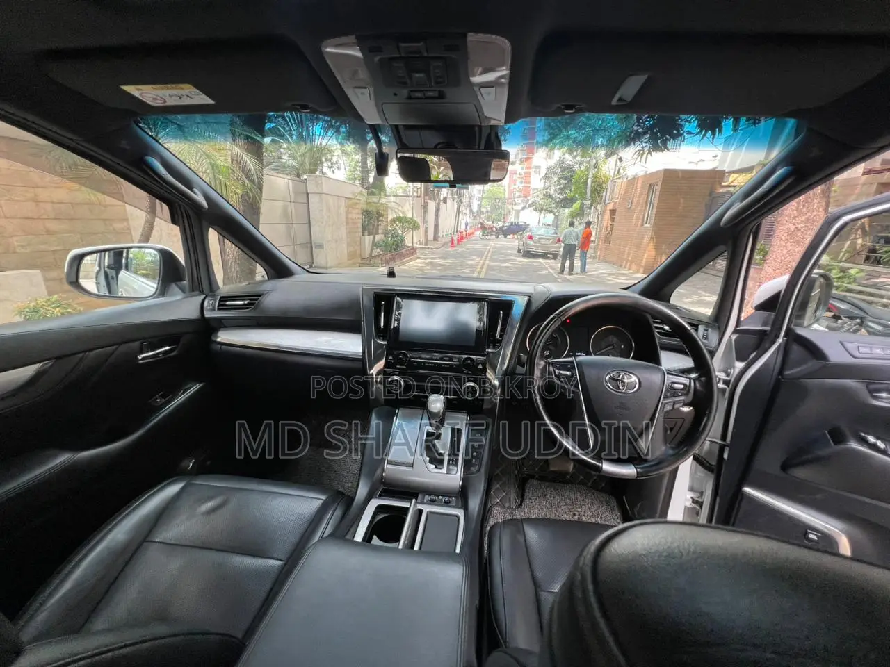 Toyota Alphard Hybrid(Push Start) 2019