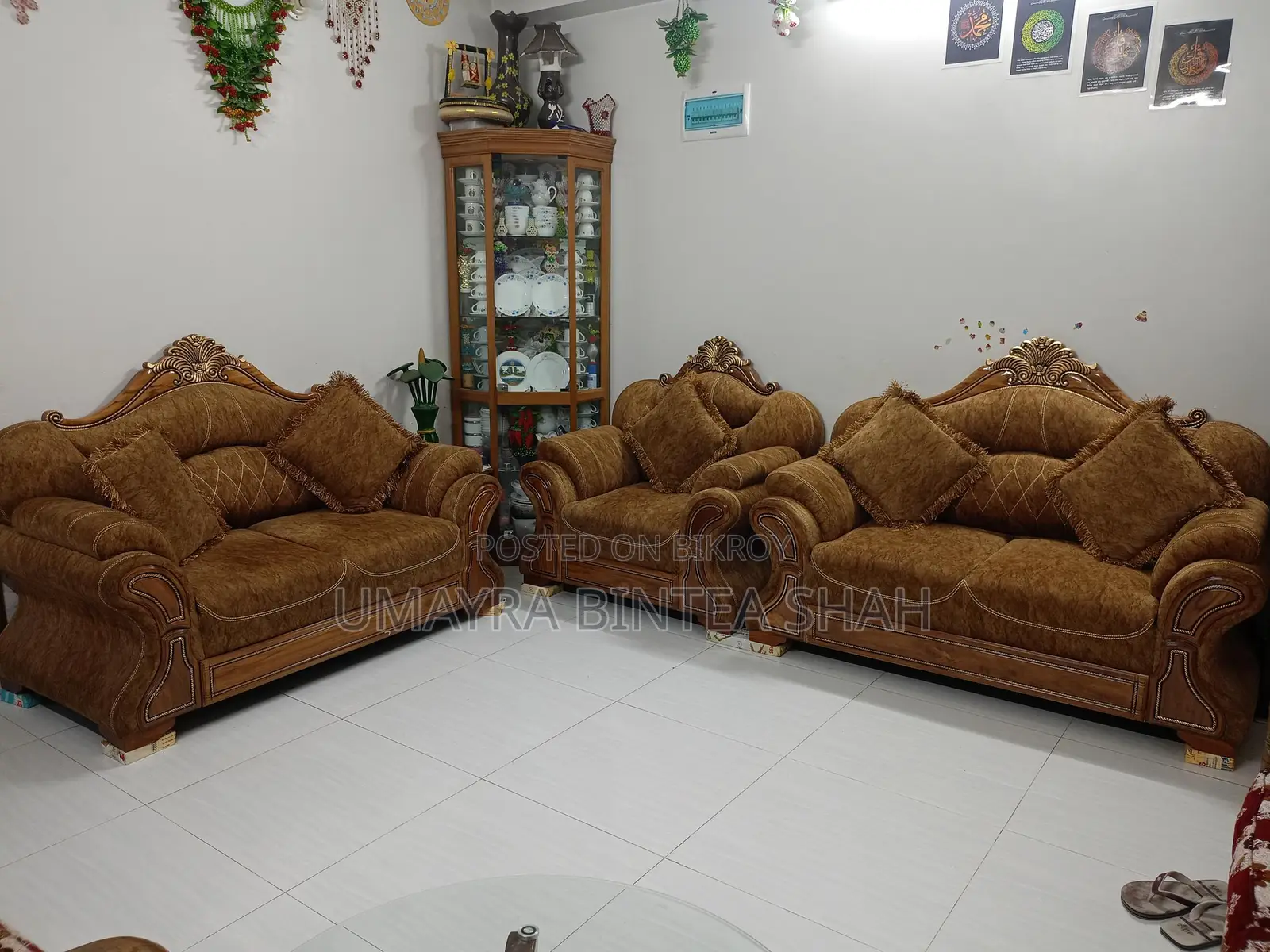 Sofa For Sell