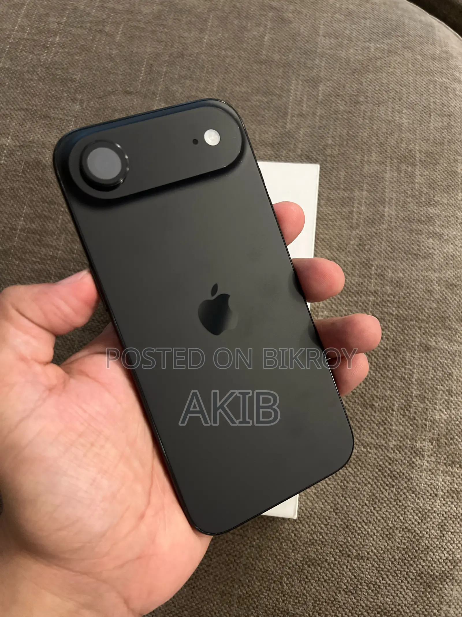 Apple iPhone 17 Air (Used)