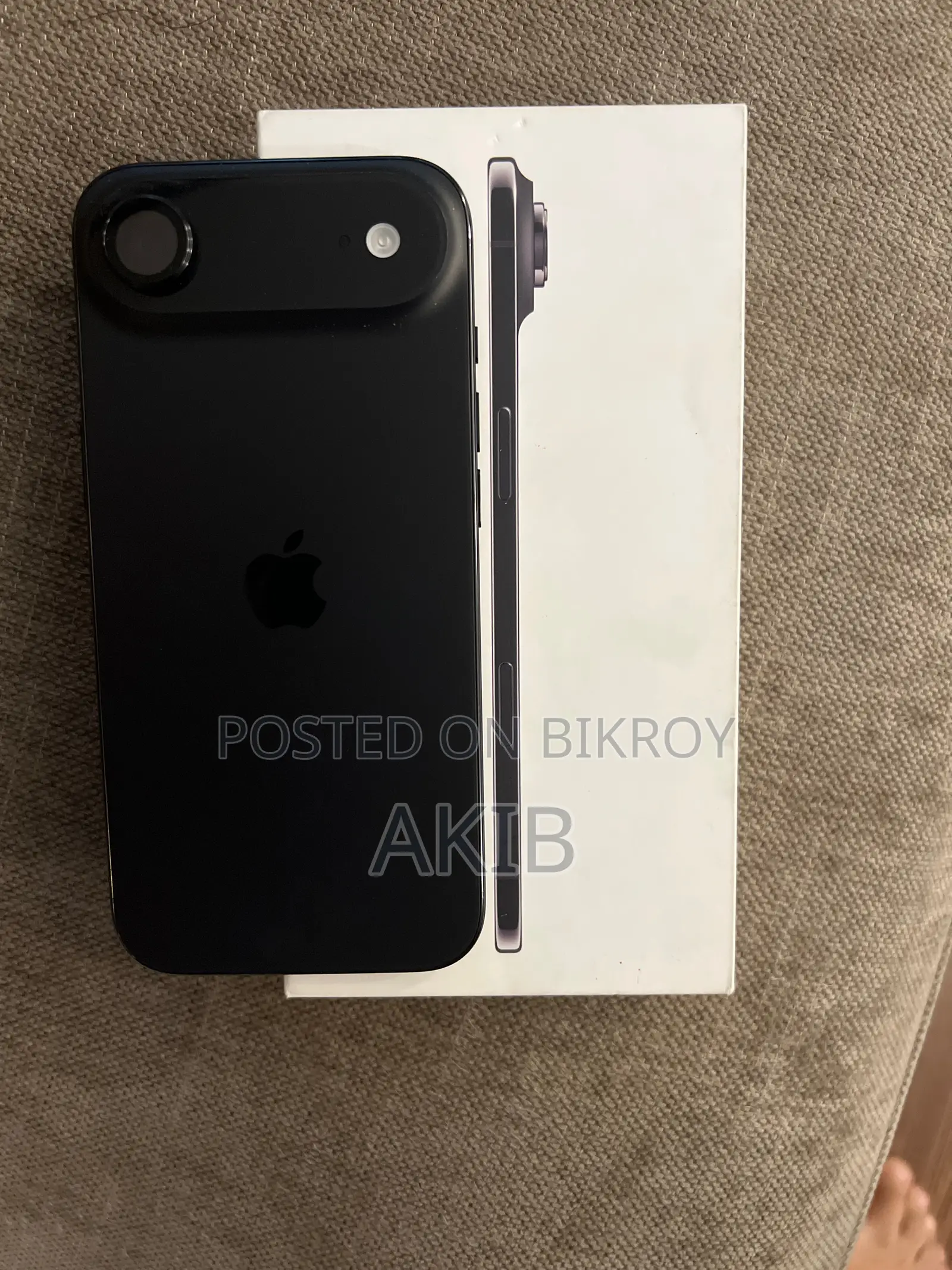 Apple iPhone 17 Air (Used)