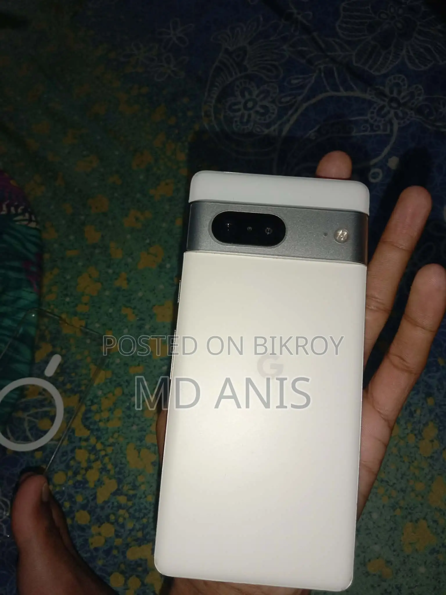 Google Pixel 7 . (Used)