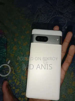 Google Pixel 7 . (Used)