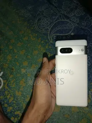 Google Pixel 7 . (Used)