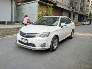Toyota Axio X 2013